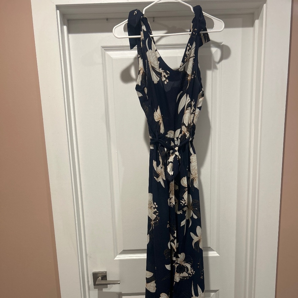 Belonsci Navy Floral Jumpsuit